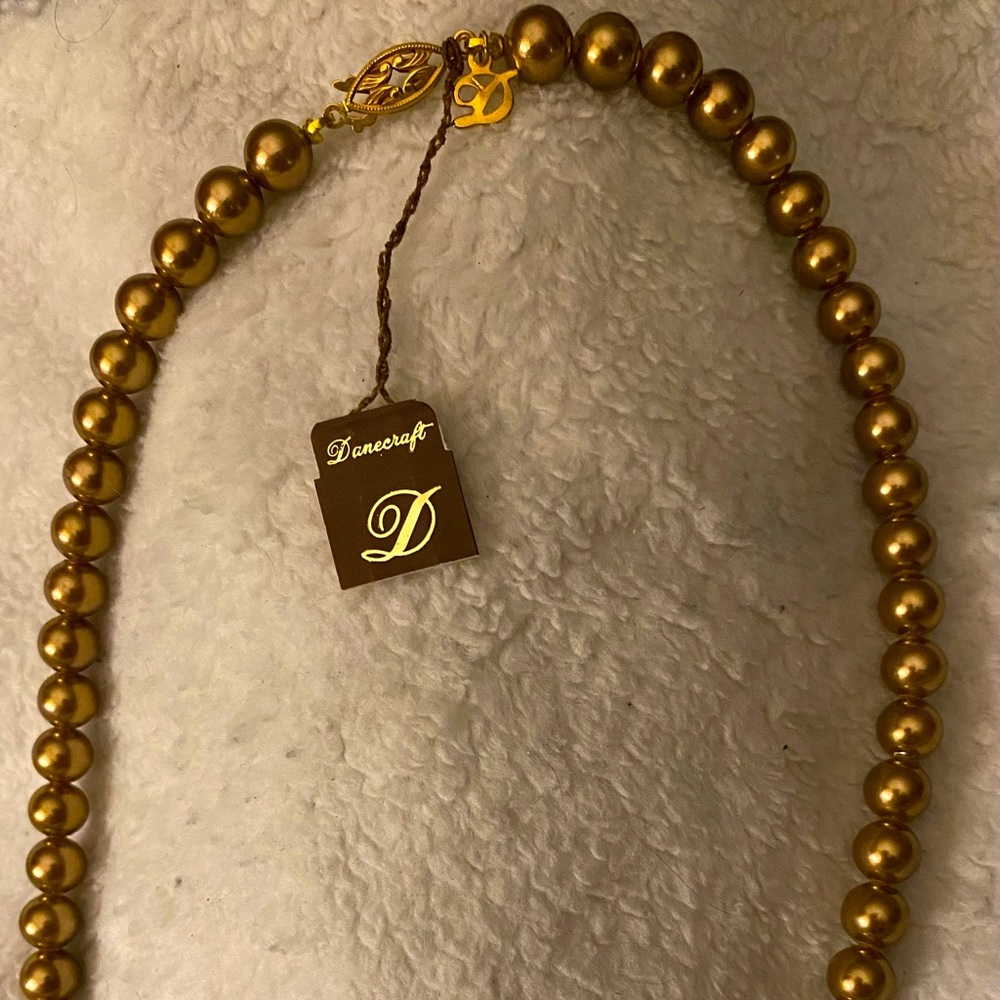 Danecraft VINTAGE signed w/ tag 14k gold filled 8mm glass beads bronze color.